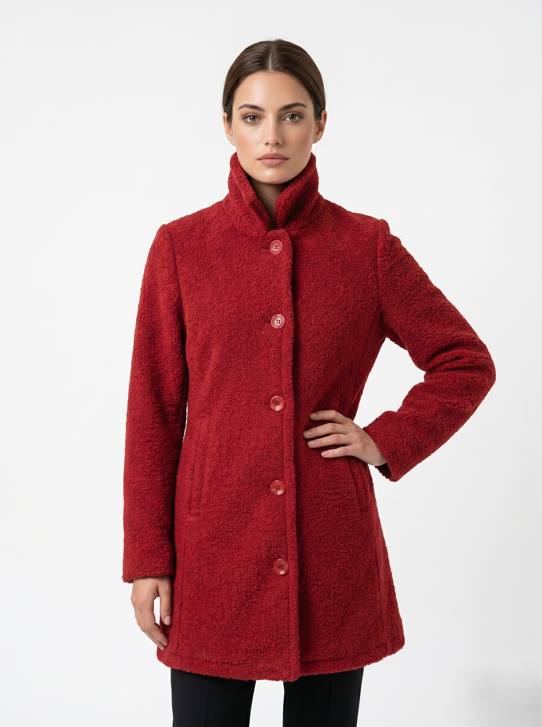 Gabardina De Textura Con Botones En Contraste Color Rojo