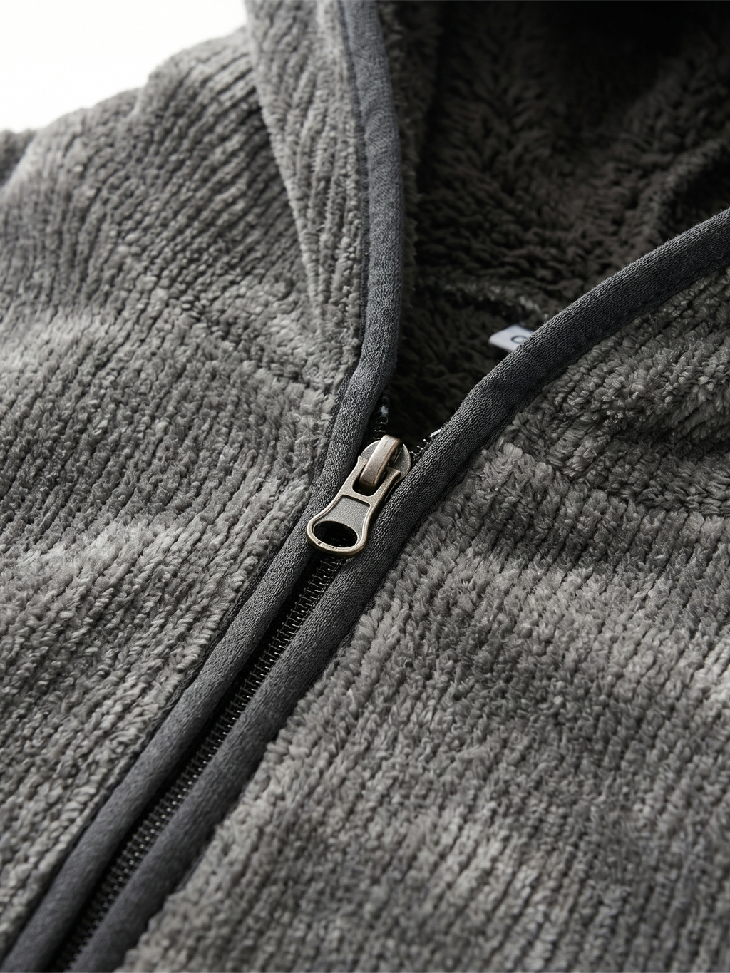 Abrigo Largo Texturizado con Gorro y Cierre Color Gris Obscuro